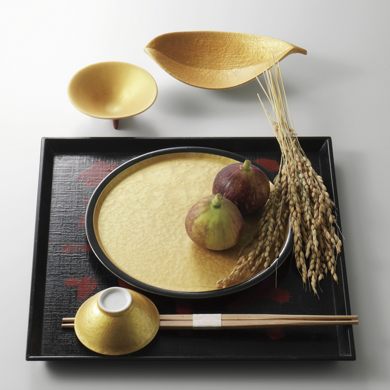 金彩の器