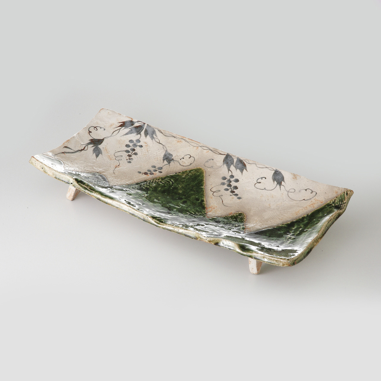 ぶどう絵織部志野 長角盛皿（玉山窯）