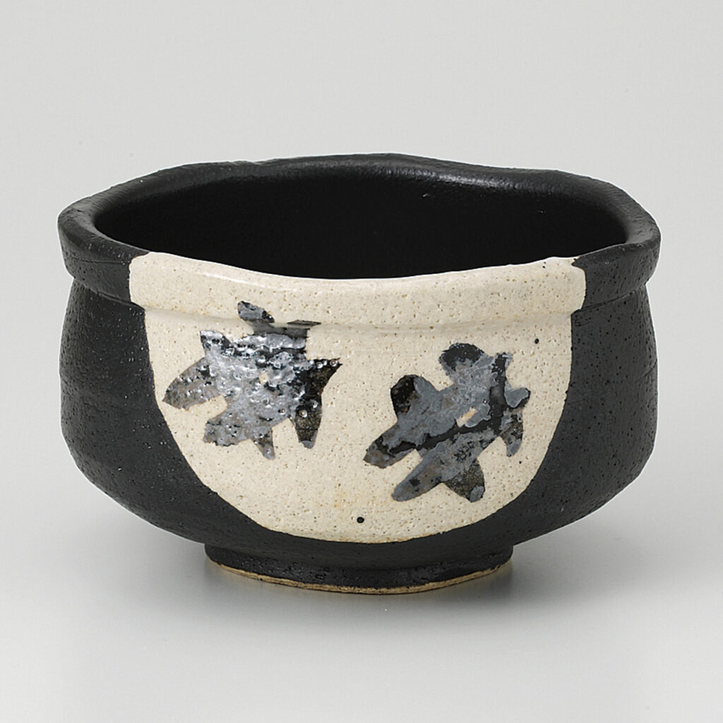 黒オリベ 抹茶碗