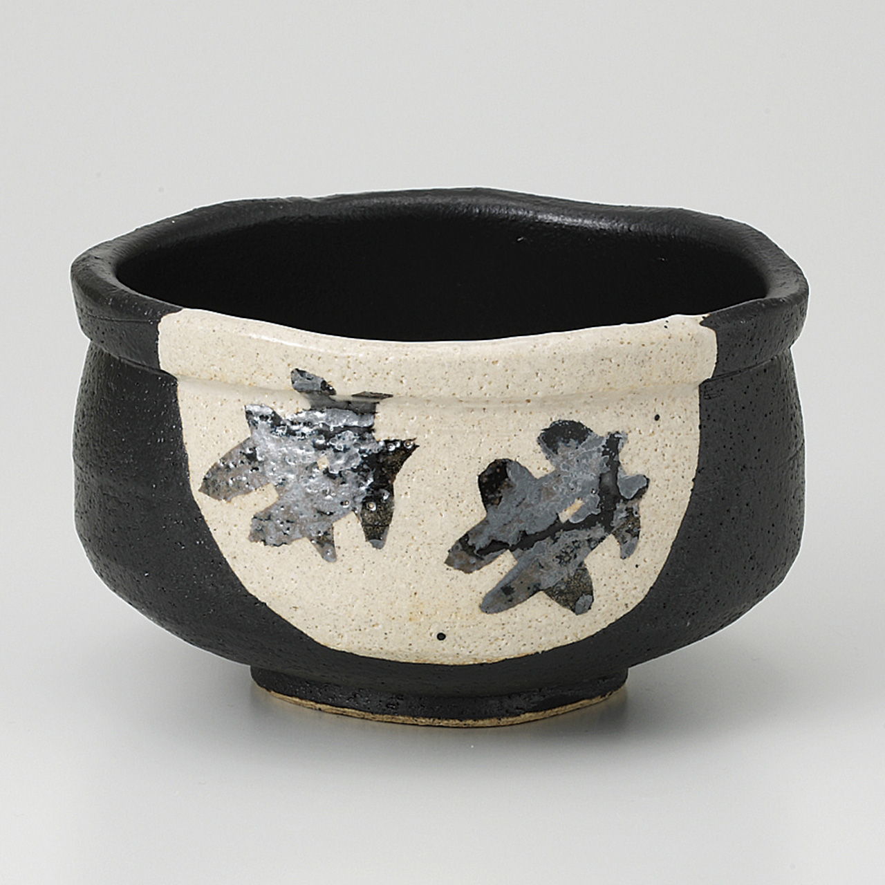 黒オリベ 抹茶碗