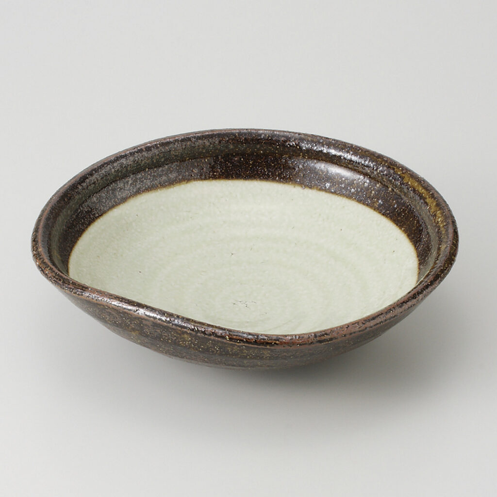 南蛮粉引 7．0平鉢