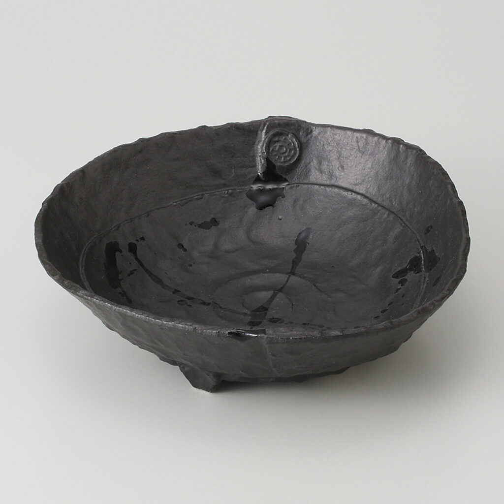 黒釉しぶき とじ目煮物鉢