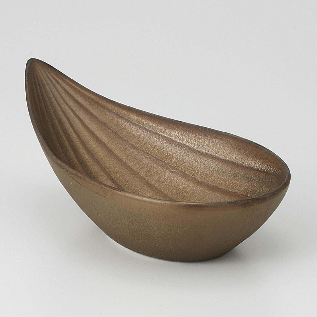 熔岩流 笹小鉢