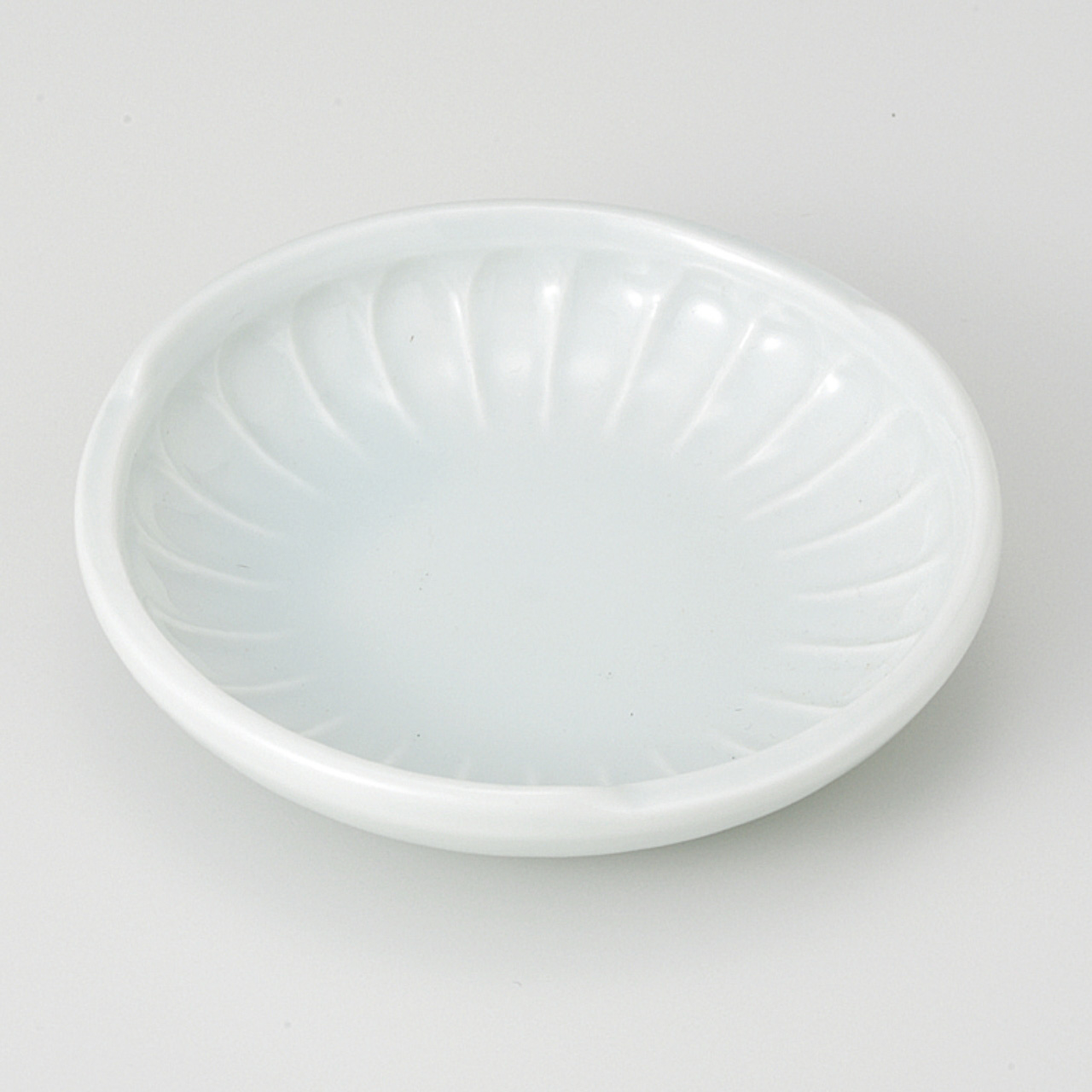青磁 菊型小皿