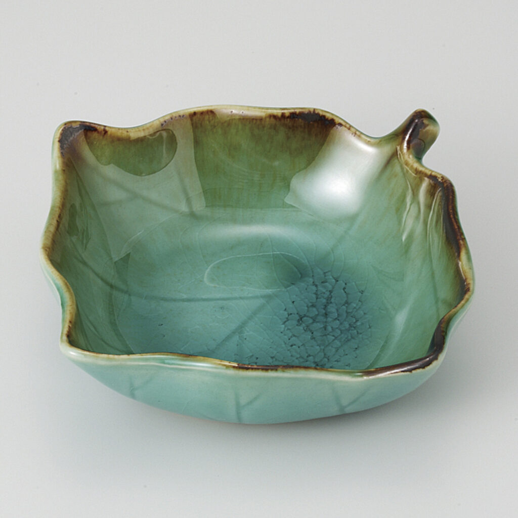 緑釉 葉型鉢