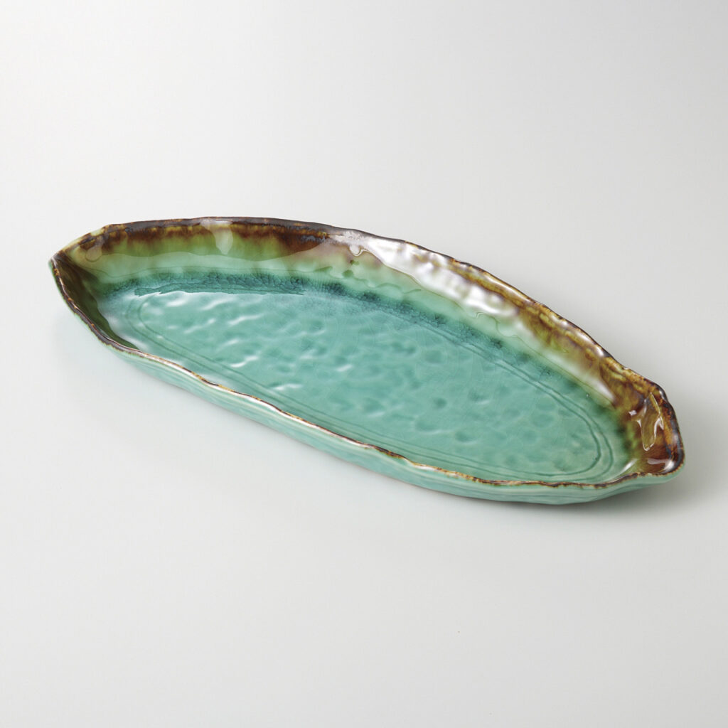 緑釉 木の葉皿