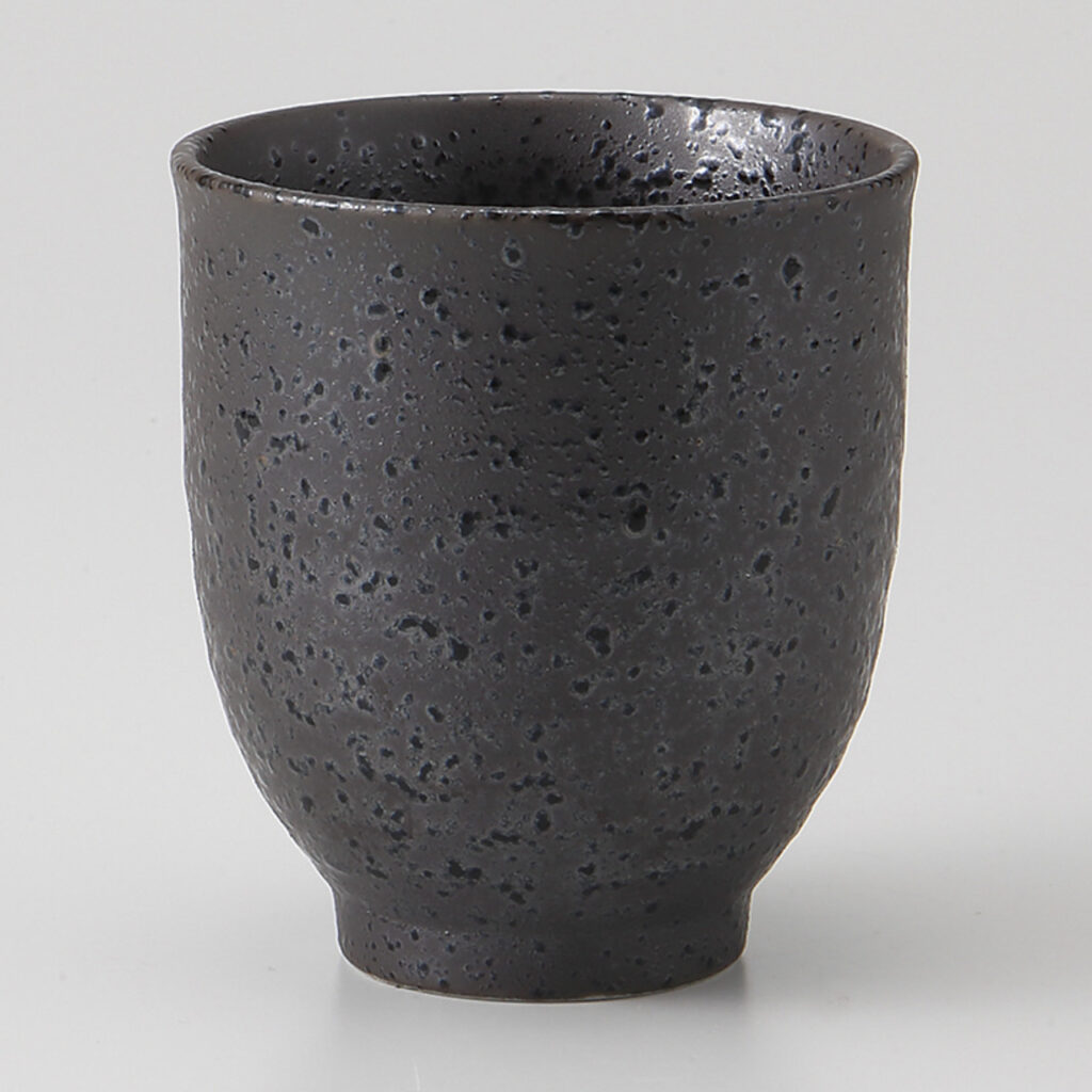 黒鉄 湯呑