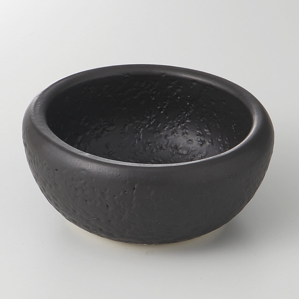 黒釉 丸鍋