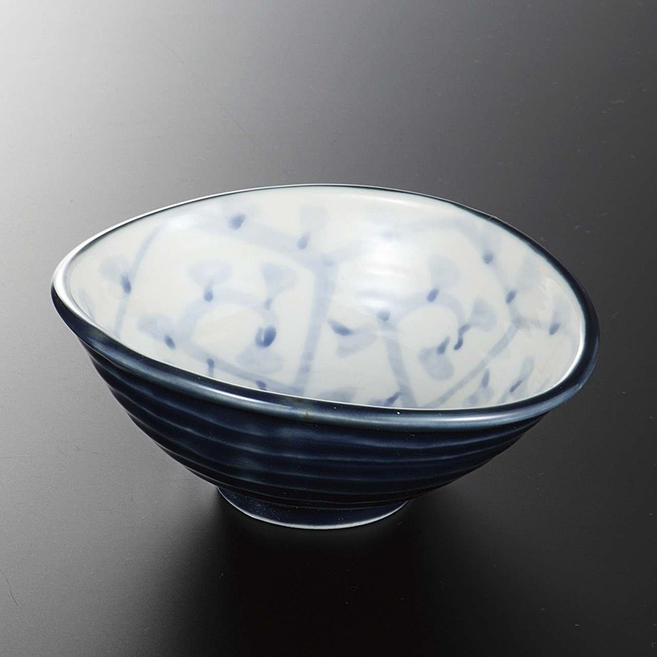 タコ唐草 たわみ小鉢