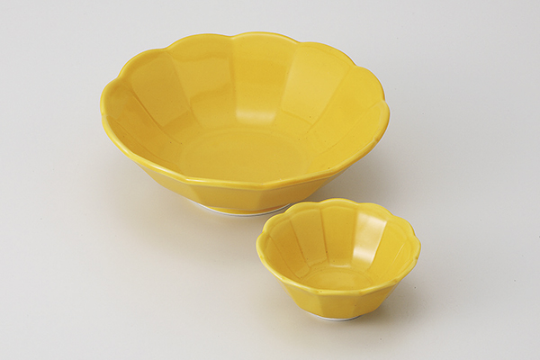 黄釉 輪花刺身鉢