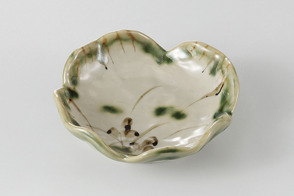 【廃番】織部 花型4.0皿