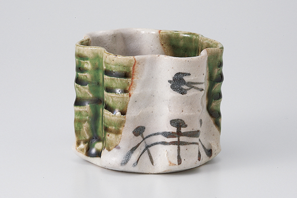 織部(玉山窯) 花型向付