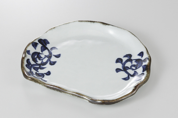 紺からくさ 半月皿