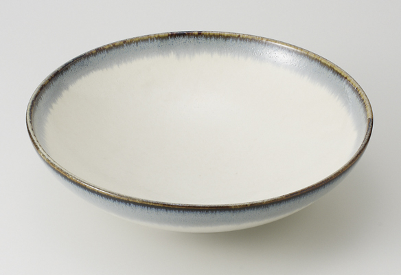 白釉錆流し 盛鉢