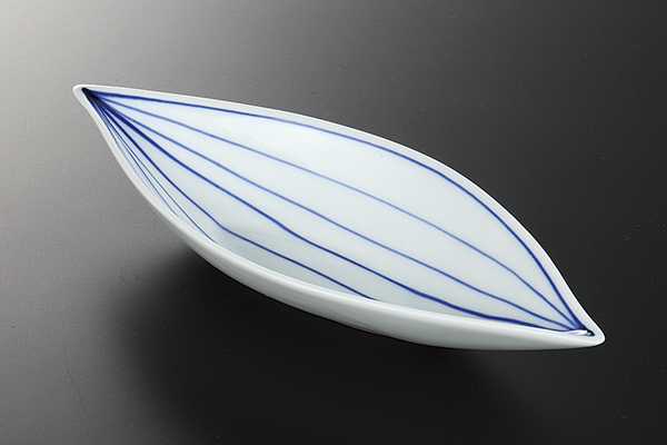 染付葉紋 木の葉皿