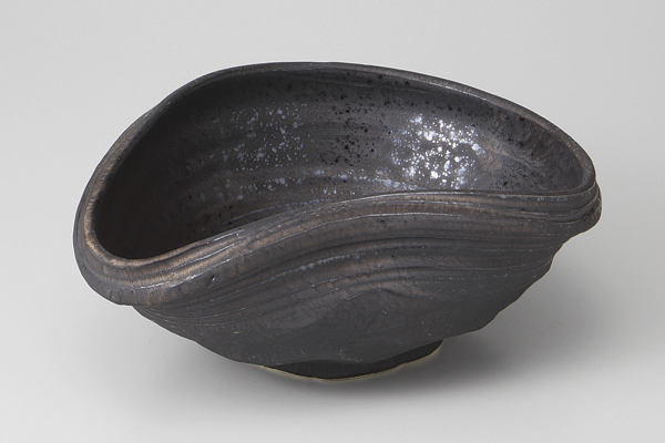 熔岩流 曲込み盛鉢