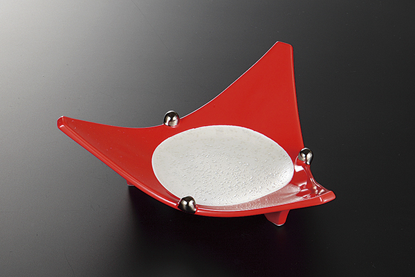 スカーレット 三角皿