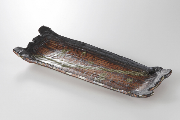 【廃番】焼締め黒渕 格子長皿