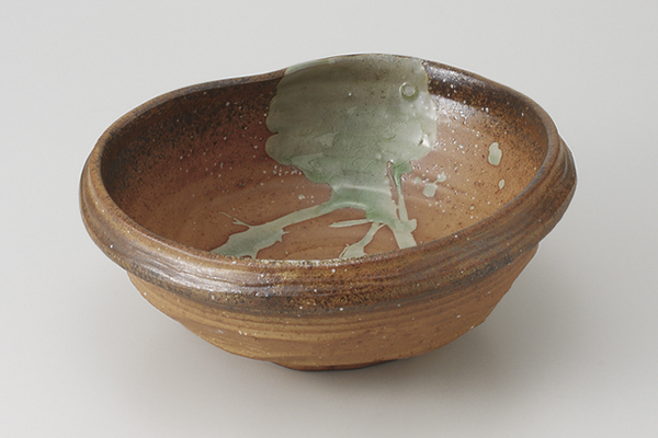 伊賀吹 曲込み盛鉢