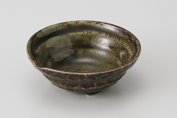 緑唐津 三ッ足片口鉢