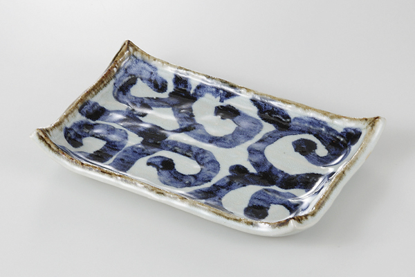 太唐草 たたき焼物皿