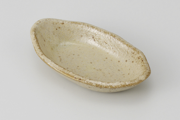 茶うのふ 楕円豆皿