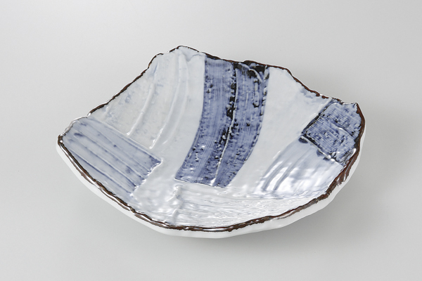 濃呉須 削ぎ目前菜皿