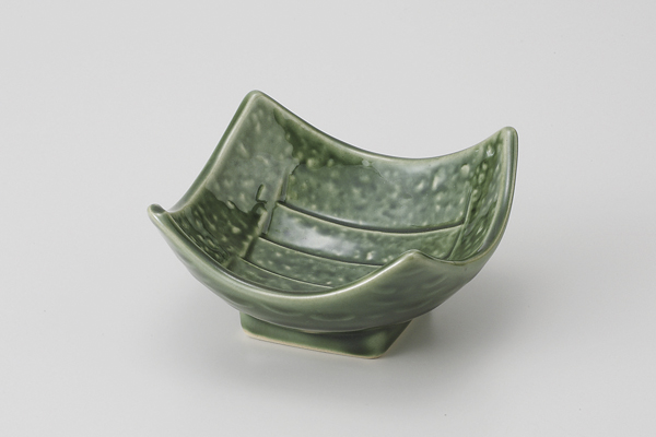 オリベ 削り角小鉢