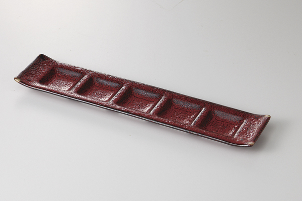 赤黒釉彩 五ッ切皿