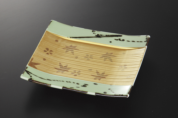 金彩春秋ヒワ 櫛目前菜皿