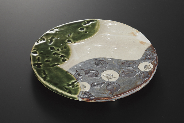 織部志野椿 丸前菜皿(玉山窯)