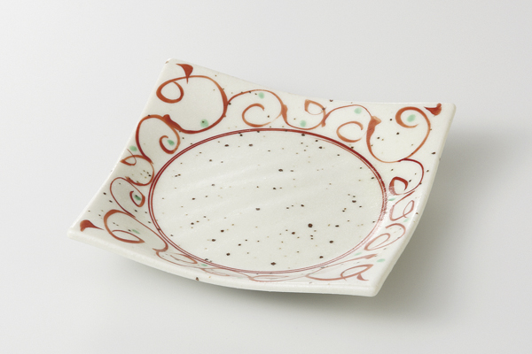 跳ね唐草 角銘々皿