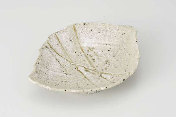 均窯はんてん 木の葉皿