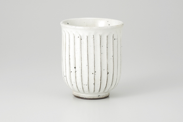 粉引削ぎ目 湯呑