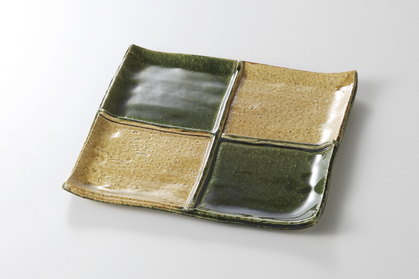 黄瀬戸市松 正角仕切皿