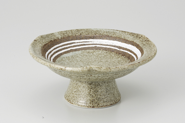 一珍駒筋 高台皿