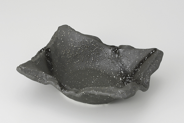 御影黒 ちぎり長角鉢