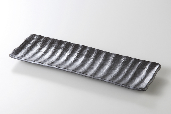 銀彩黒 削ぎ目長皿