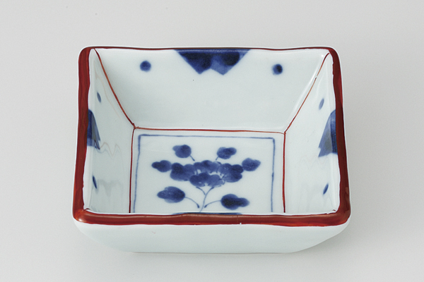 染錦草花 四角小付