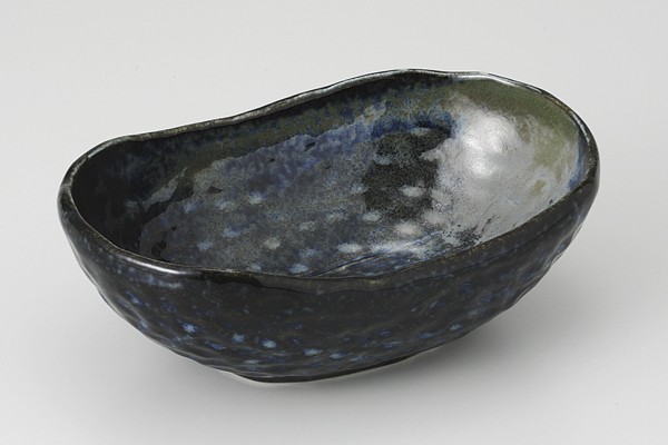 青粉引 まゆ型鉢