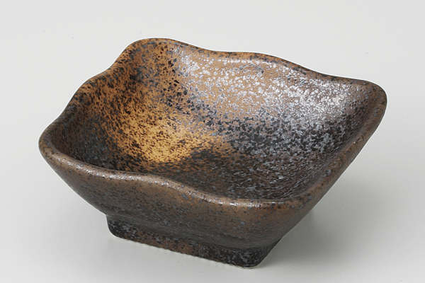 金結晶 波千代口