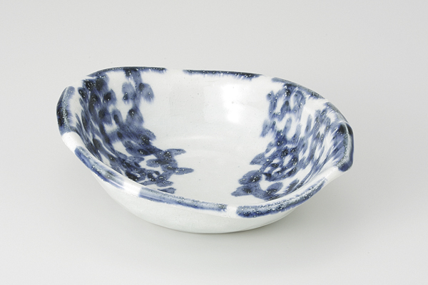 手描き唐草 ひねり取鉢