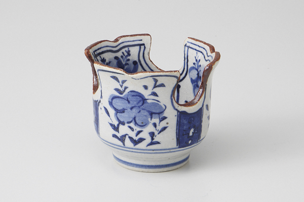 古染間取草紋 三ツ割小付