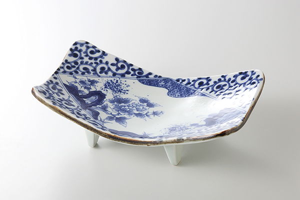 染付岩牡丹 まな板