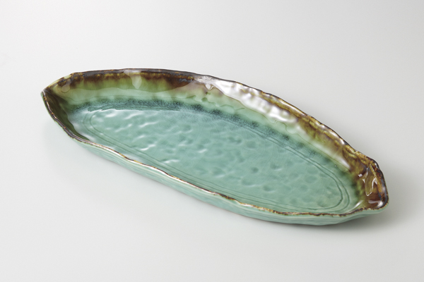 緑釉 木の葉皿