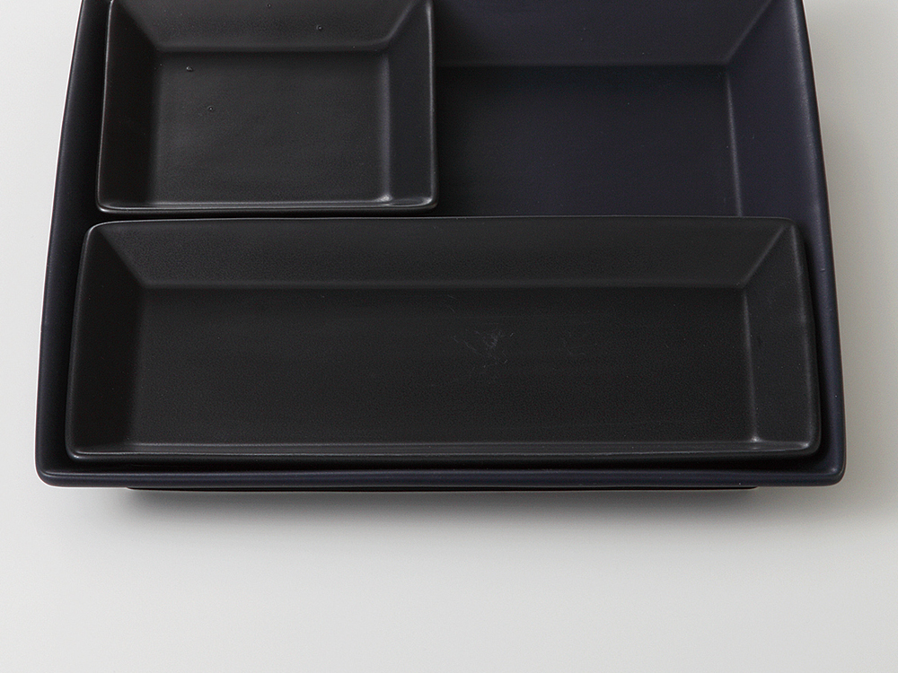 ナチュラル黒 長角皿