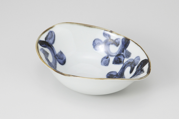 藍唐草 ひねり中鉢