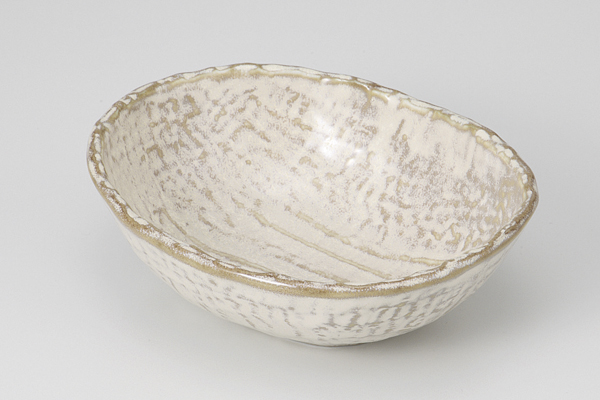 萩粉引 バスケット中