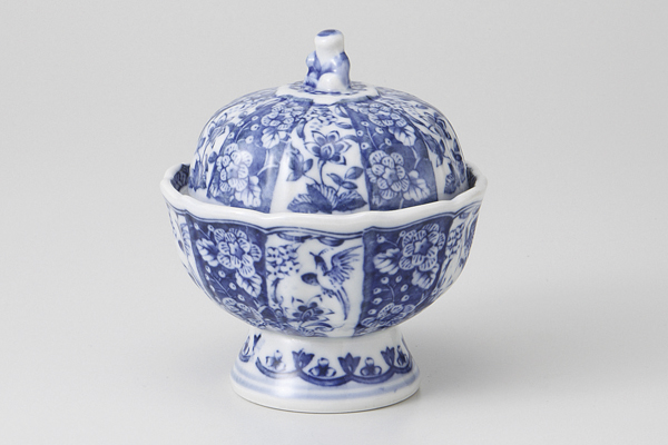 染付間取花鳥 高台煮物碗