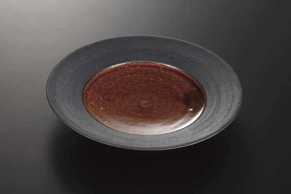 錆あめ釉 8寸リムプレート
